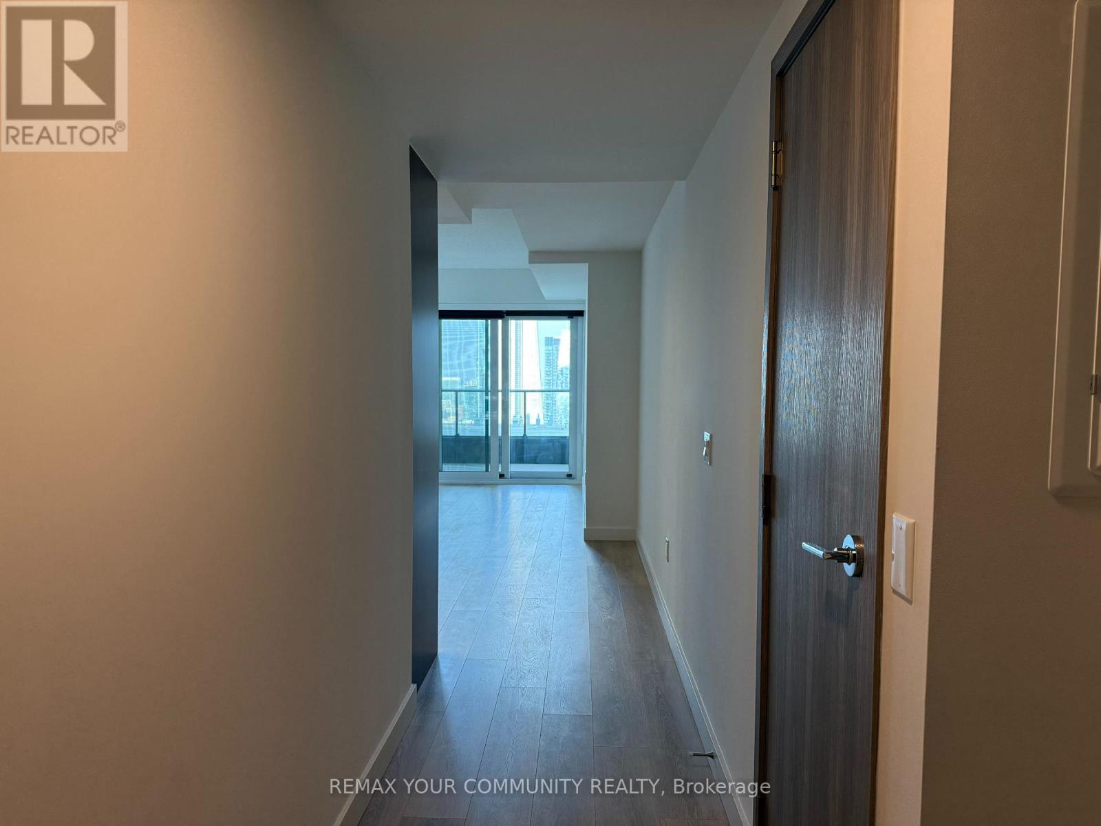 4008 - 3 Concord Cityplace Way, Toronto, Ontario  M5V 0X4 - Photo 3 - C13626658