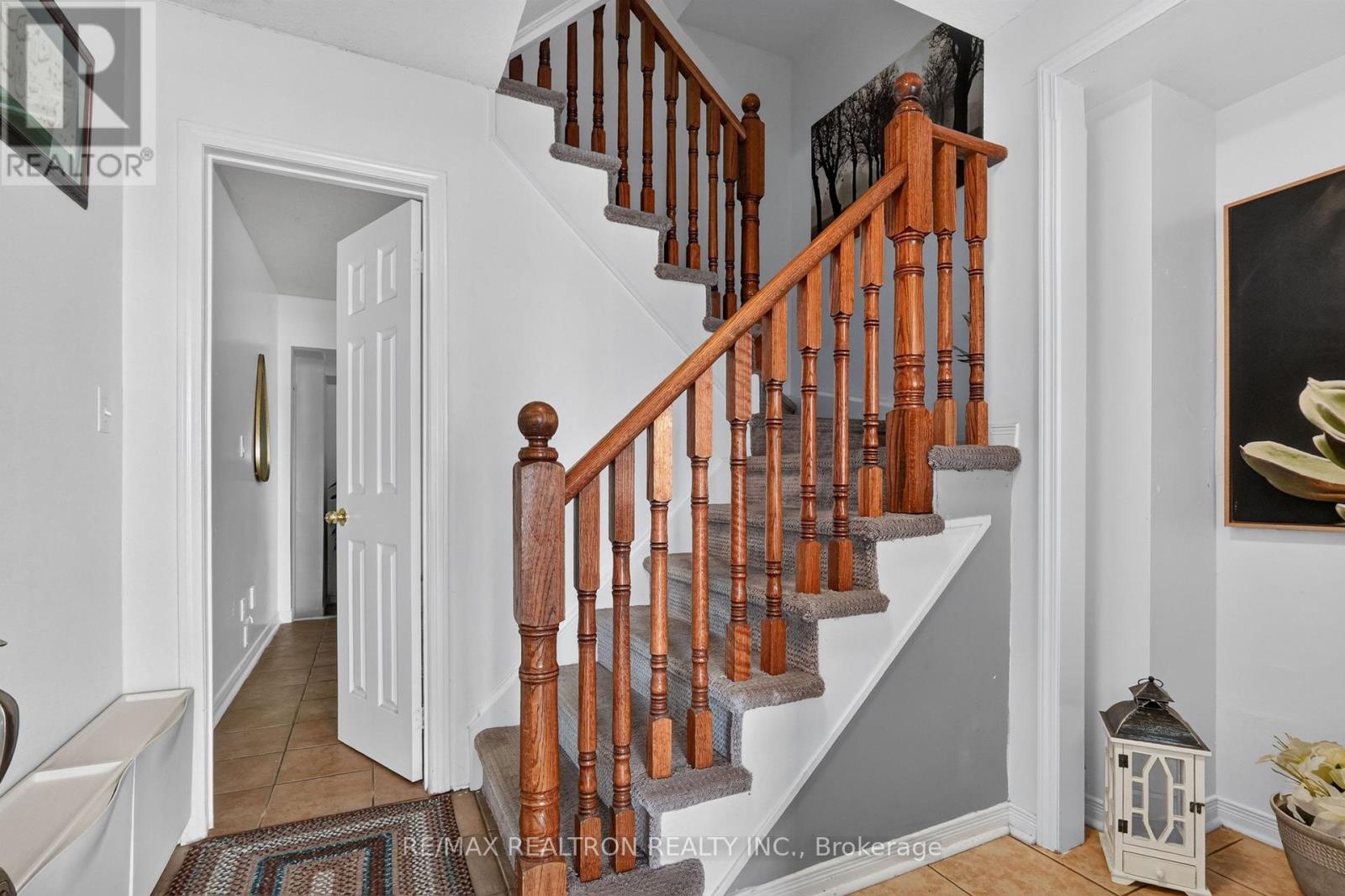 24 Cullcastle Street, Ajax, Ontario  L1S 0A8 - Photo 8 - E13626634
