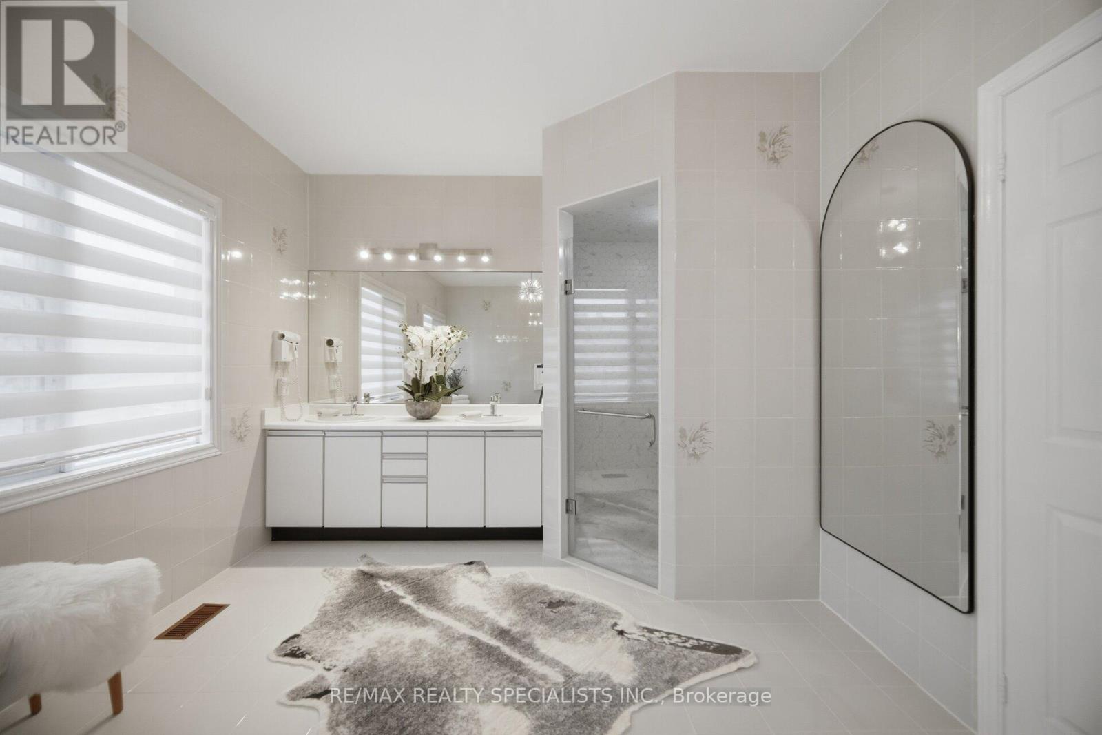 5 Rossmull Crescent, Vaughan, Ontario  L4L 7C8 - Photo 24 - N13626684
