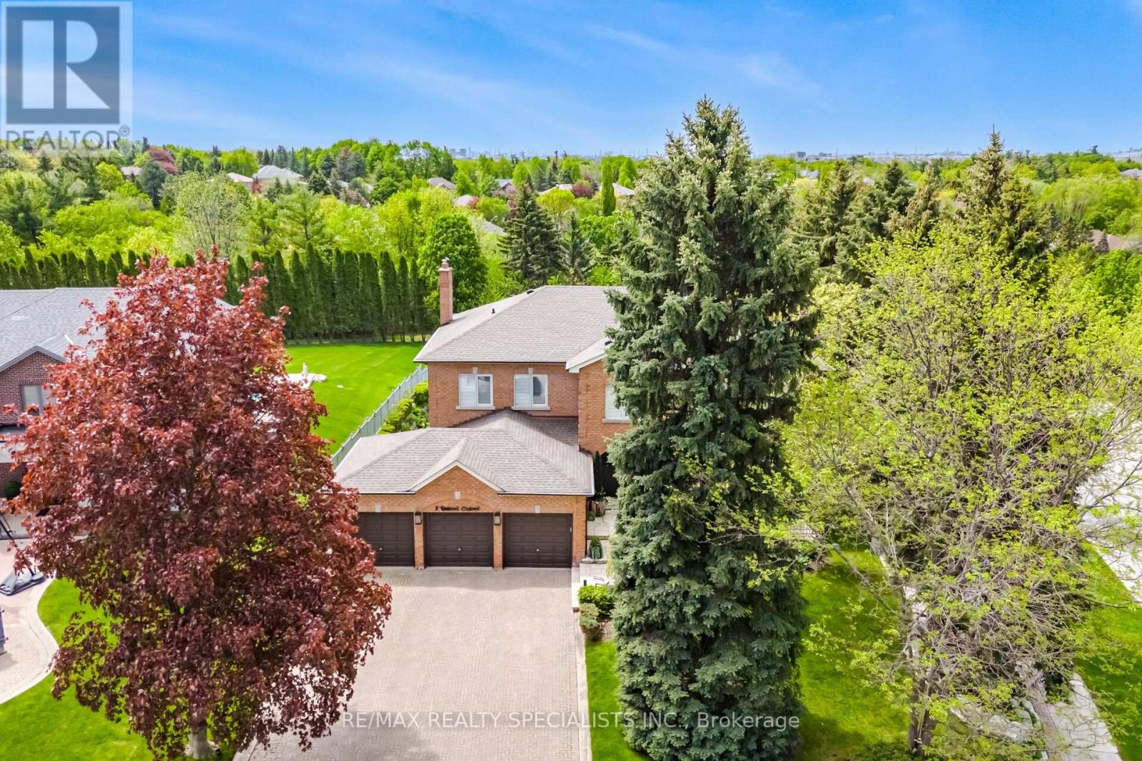 5 Rossmull Crescent, Vaughan, Ontario  L4L 7C8 - Photo 4 - N13626684