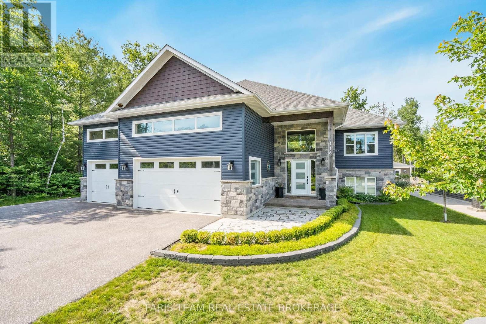 116 Mamie Avenue, Wasaga Beach, Ontario  L9Z 2P6 - Photo 3 - S13626638