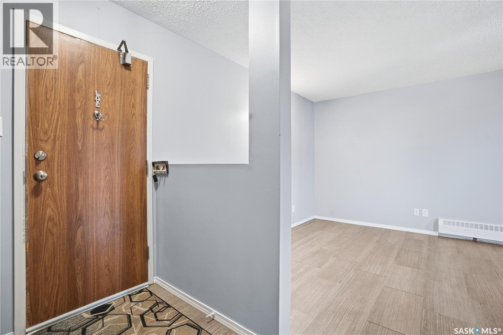 206 31 Rodenbush Drive, Regina, Saskatchewan  S4R 8C4 - Photo 4 - SK031571