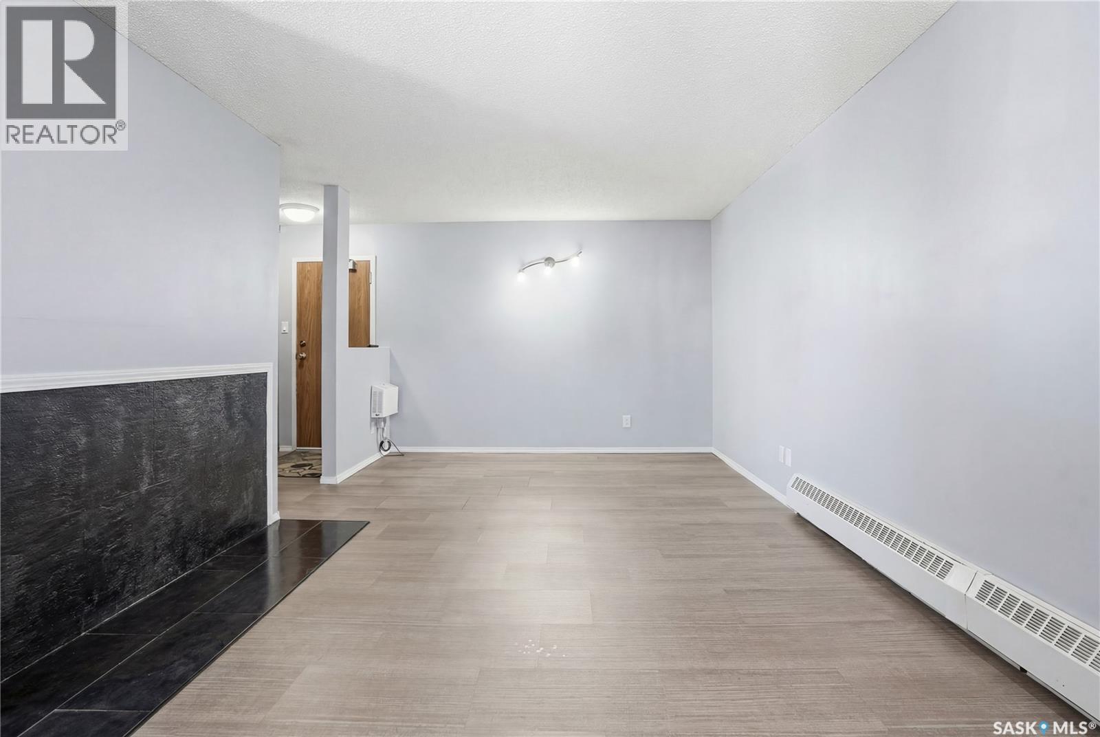 206 31 Rodenbush Drive, Regina, Saskatchewan  S4R 8C4 - Photo 8 - SK031571