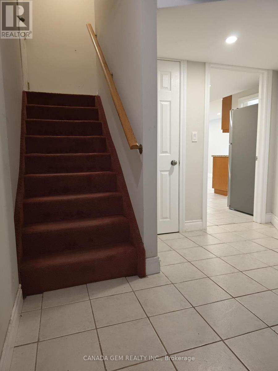 54 Clearmeadow Boulevard, Newmarket, Ontario L3X 2M6 - Photo 18 - N13487732