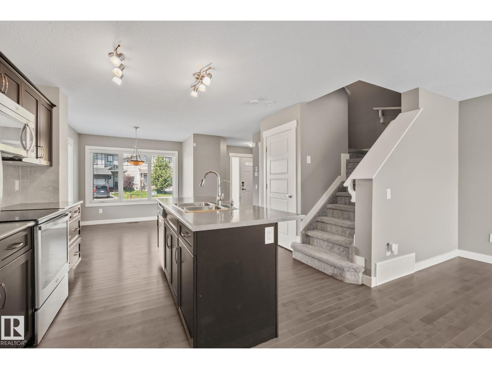 16715 40 St NW, Edmonton, Alberta  T5Y 0X9 - Photo 4 - E4501644