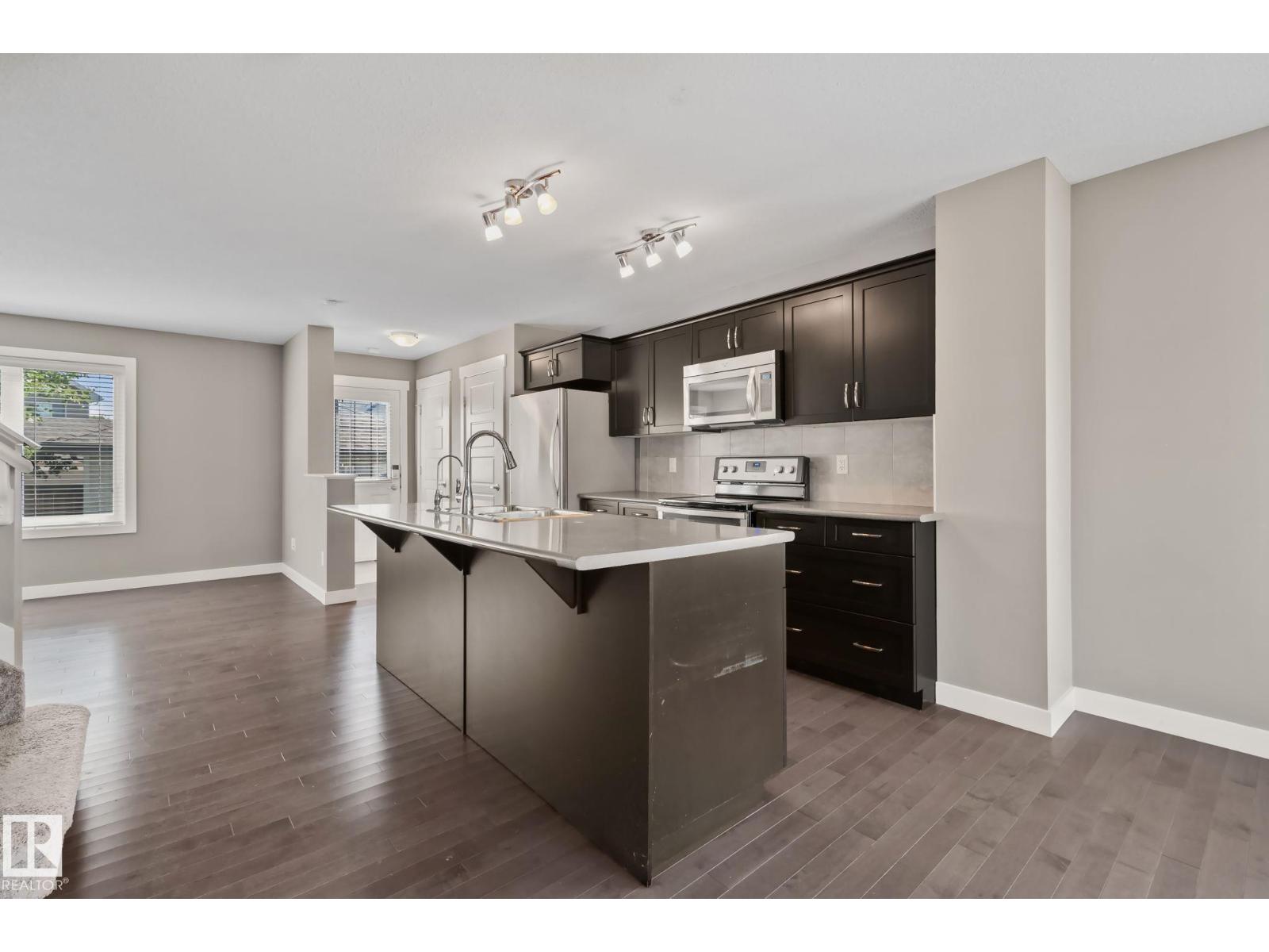 16715 40 St NW, Edmonton, Alberta  T5Y 0X9 - Photo 5 - E4501644