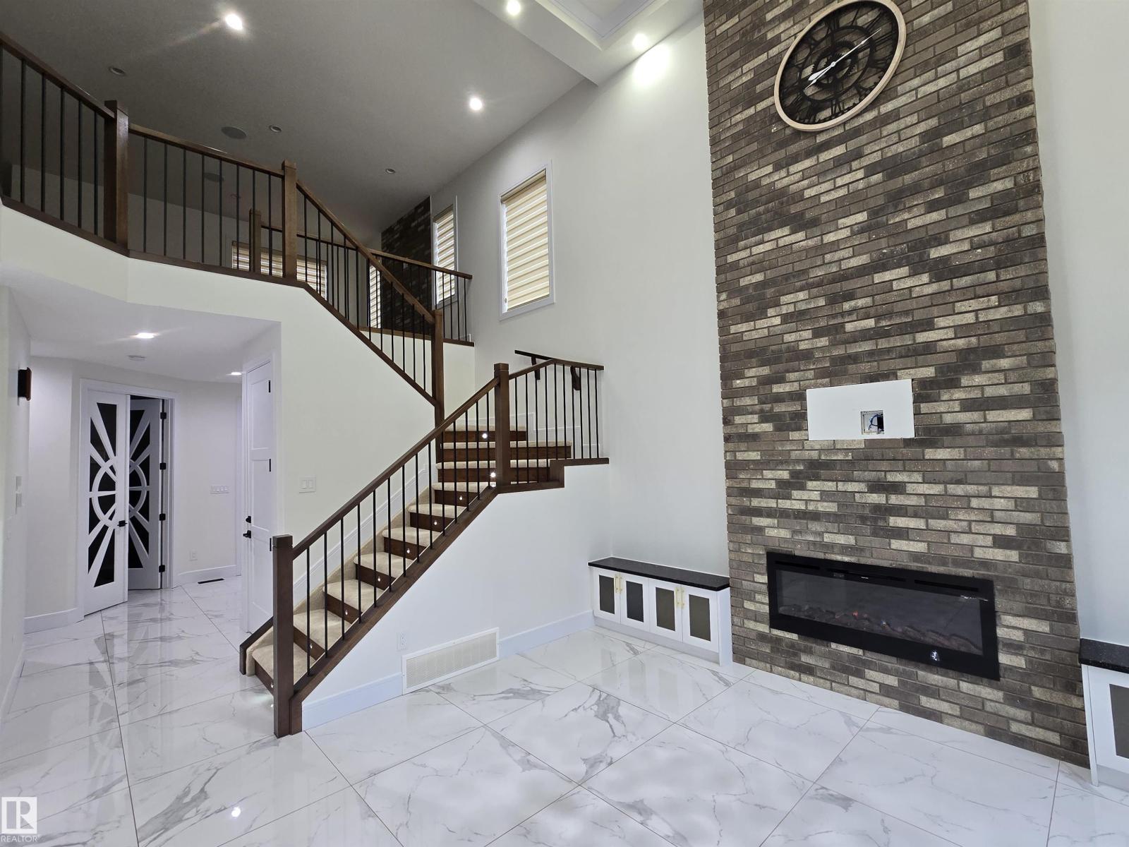 228 36 St SW, Edmonton, Alberta  T6X 2W5 - Photo 7 - E4501646