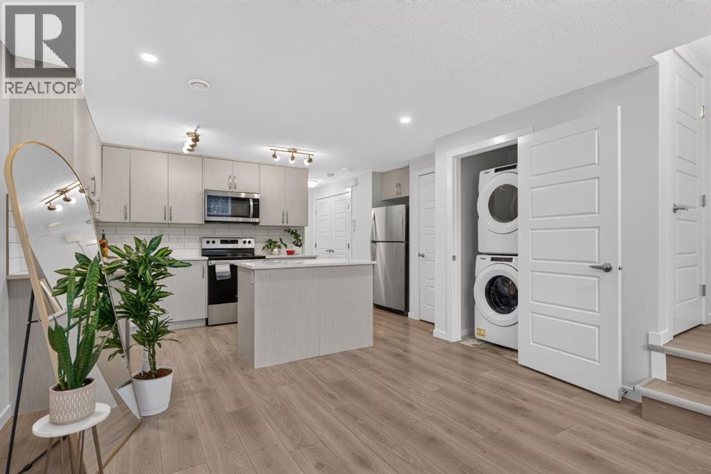 461 Cranbrook Square SE, Calgary, Alberta  T3M 2E3 - Photo 6 - A2329957