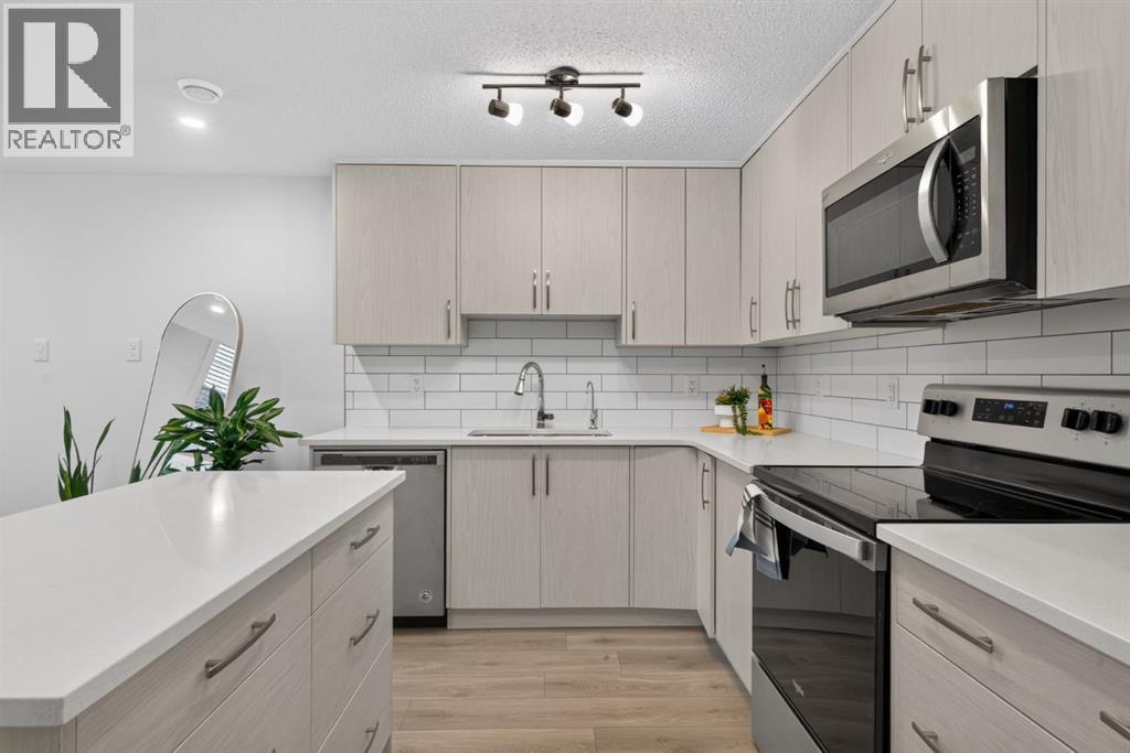 461 Cranbrook Square SE, Calgary, Alberta  T3M 2E3 - Photo 9 - A2329957