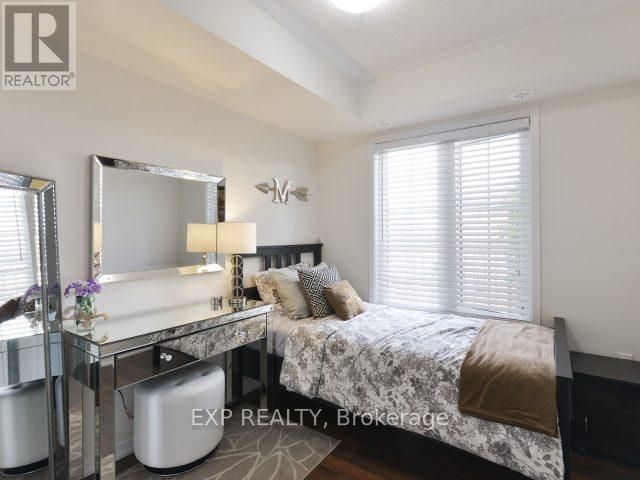 7 - 129 Isaac Devins Boulevard, Toronto, Ontario  M9M 0C4 - Photo 15 - W13626576