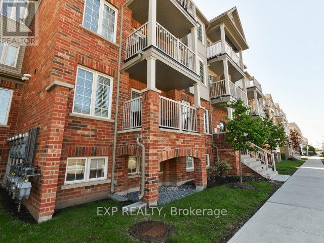 7 - 129 Isaac Devins Boulevard, Toronto, Ontario  M9M 0C4 - Photo 3 - W13626576