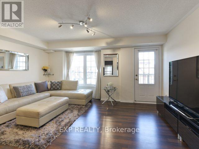 7 - 129 Isaac Devins Boulevard, Toronto, Ontario  M9M 0C4 - Photo 6 - W13626576
