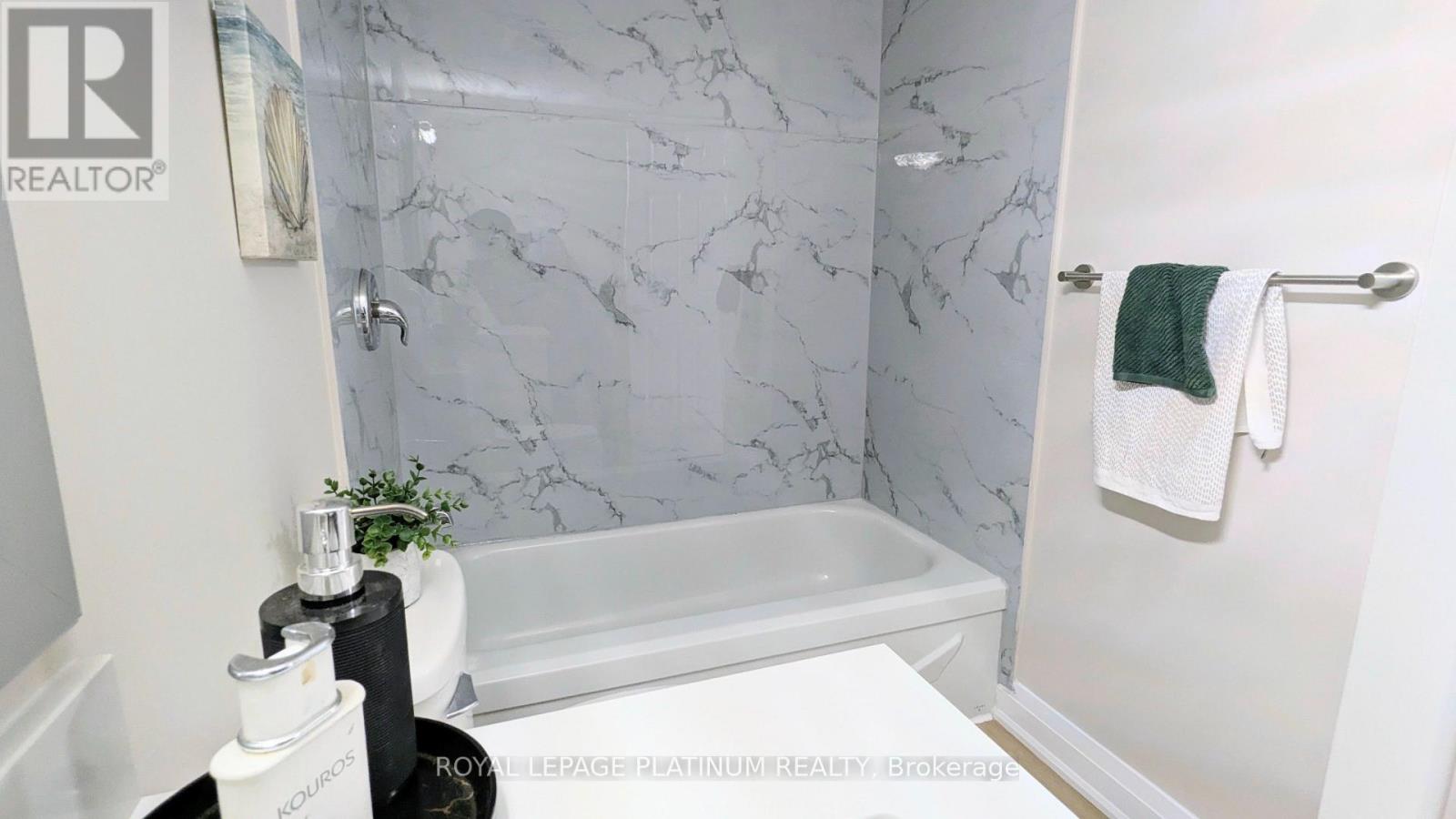 704 - 3559 Eglinton Avenue W, Toronto, Ontario  M6M 5C6 - Photo 15 - W13626646