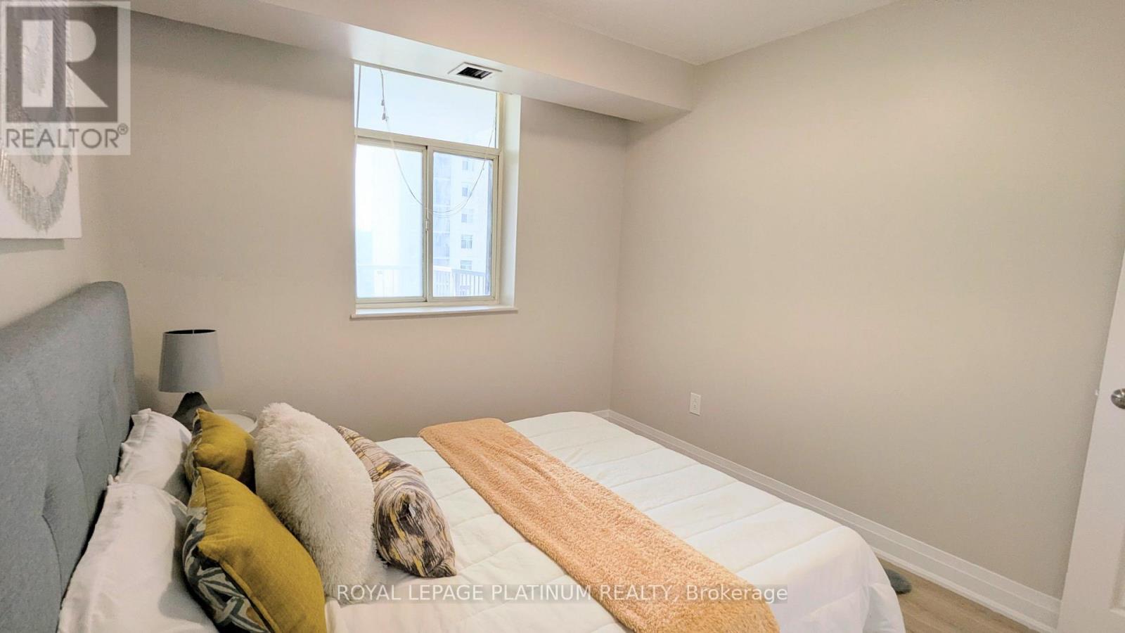 704 - 3559 Eglinton Avenue W, Toronto, Ontario  M6M 5C6 - Photo 17 - W13626646