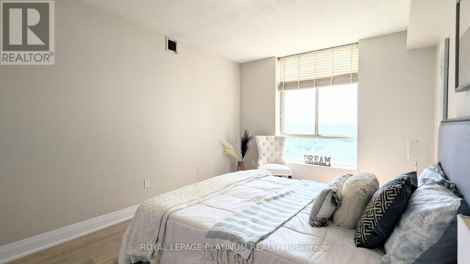 704 - 3559 Eglinton Avenue W, Toronto, Ontario  M6M 5C6 - Photo 19 - W13626646