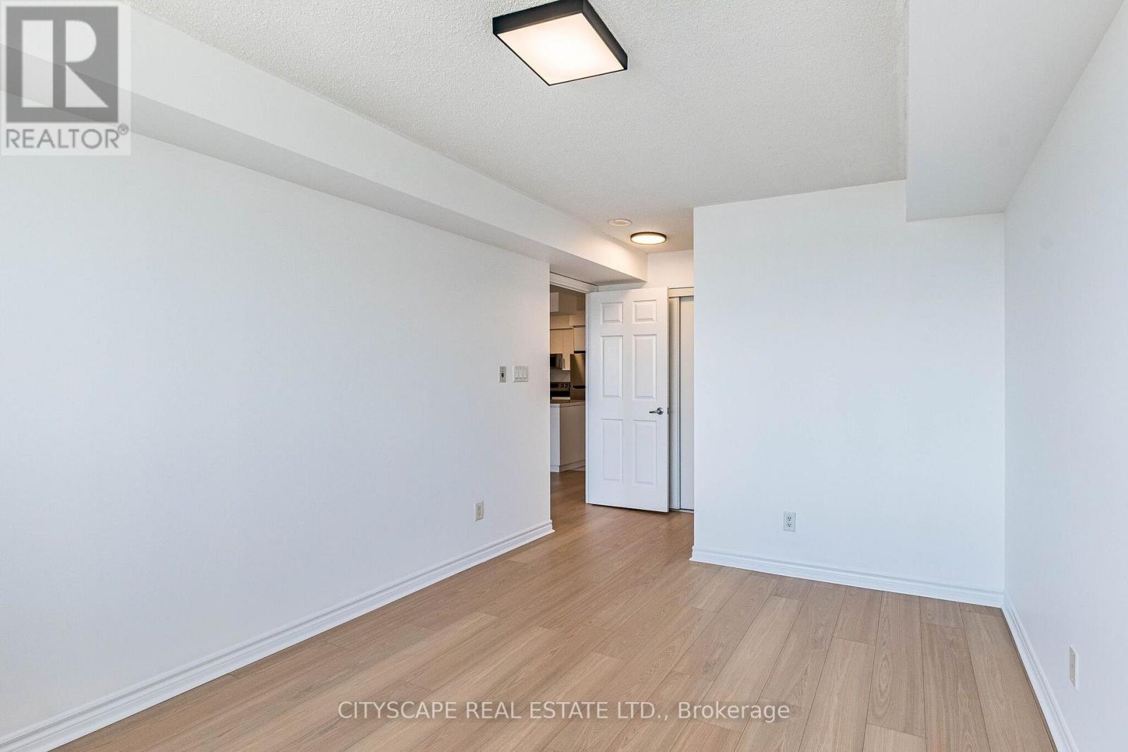 2110 - 3880 Duke Of York Boulevard, Mississauga, Ontario  L5B 4M7 - Photo 29 - W13626656