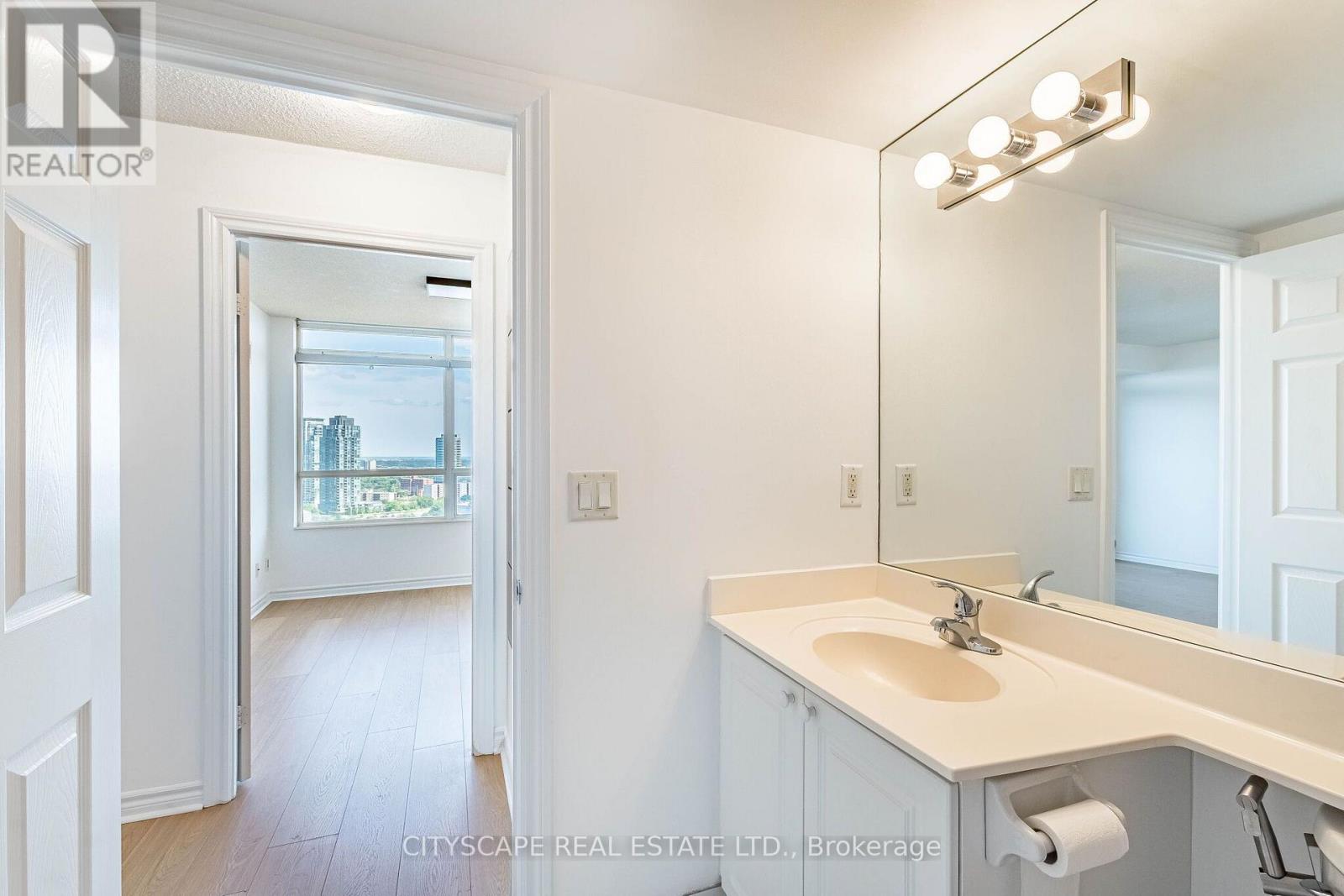 2110 - 3880 Duke Of York Boulevard, Mississauga, Ontario  L5B 4M7 - Photo 46 - W13626656