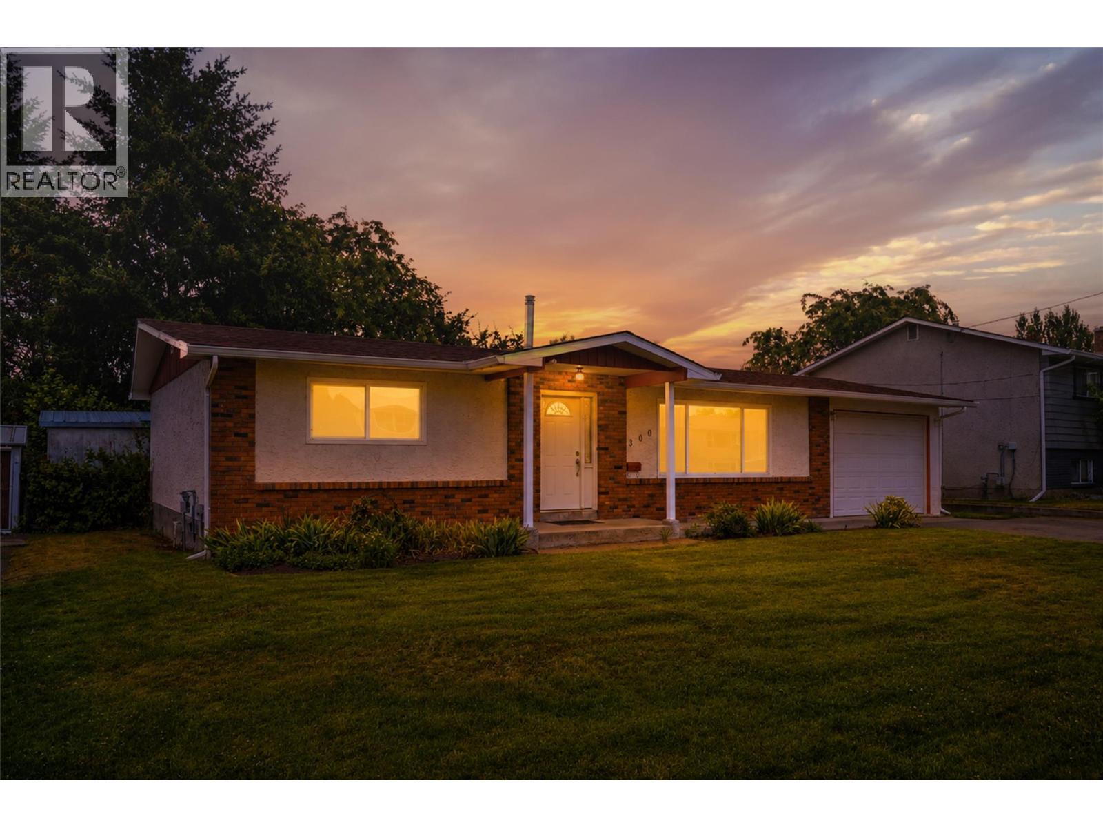 300 Patterson Road, Kelowna, British Columbia V1X 2L2 - Photo 2 - 10393776