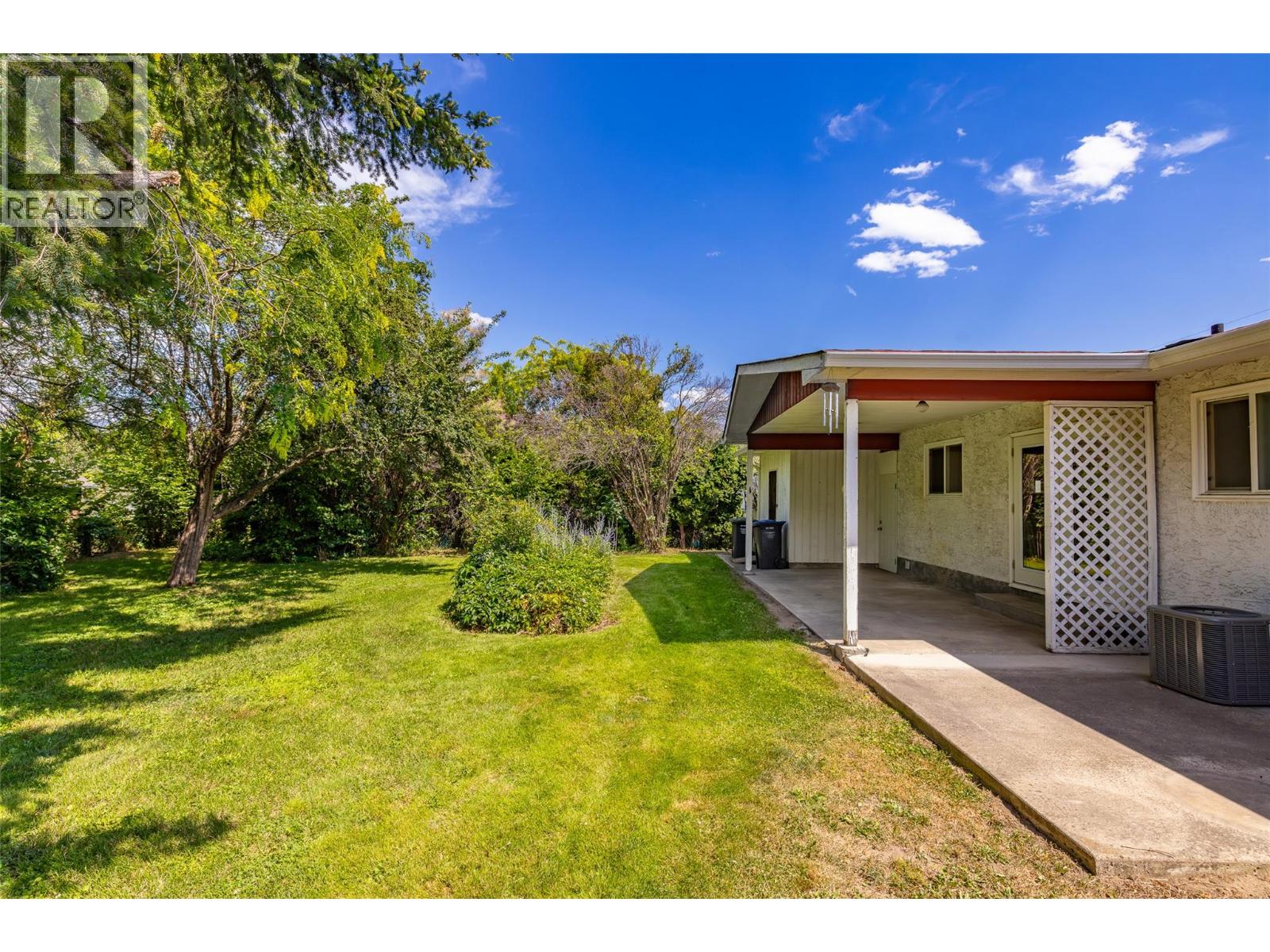 300 Patterson Road, Kelowna, British Columbia V1X 2L2 - Photo 28 - 10393776