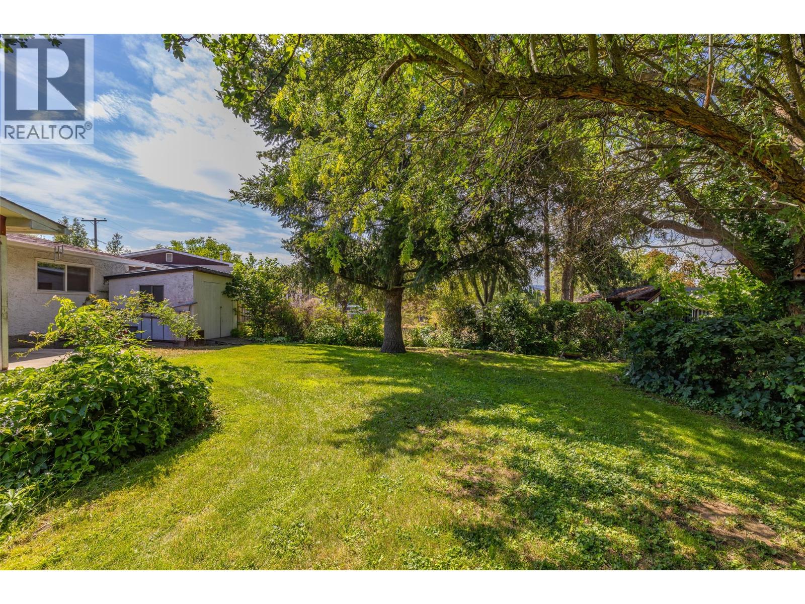 300 Patterson Road, Kelowna, British Columbia V1X 2L2 - Photo 4 - 10393776