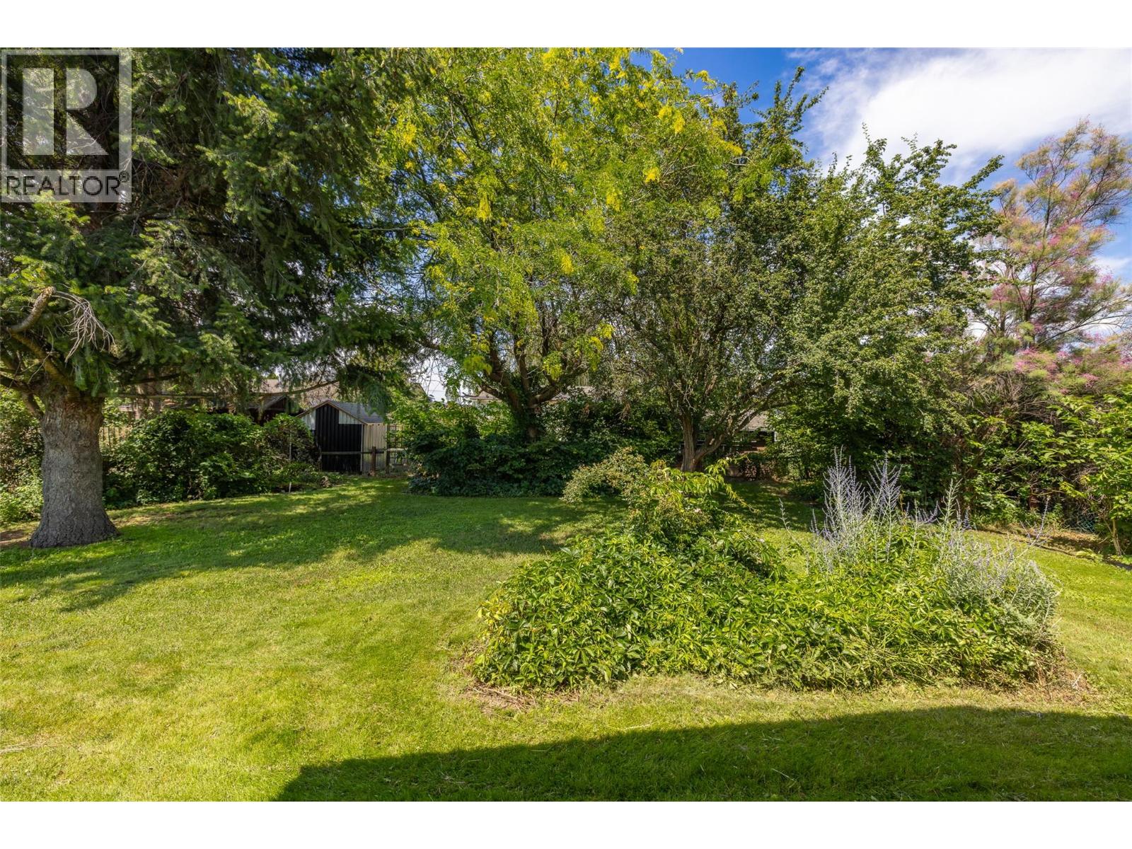 300 Patterson Road, Kelowna, British Columbia V1X 2L2 - Photo 25 - 10393776