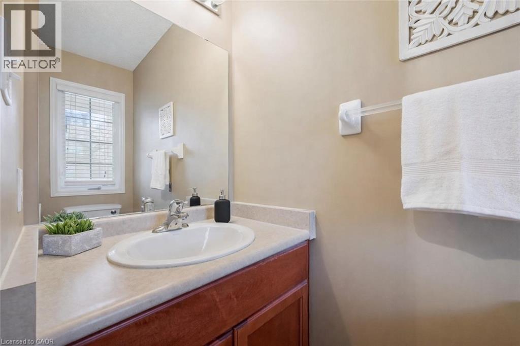 210 Dawn Avenue Unit# 38, Guelph, Ontario  N1G 5L5 - Photo 5 - 40846609