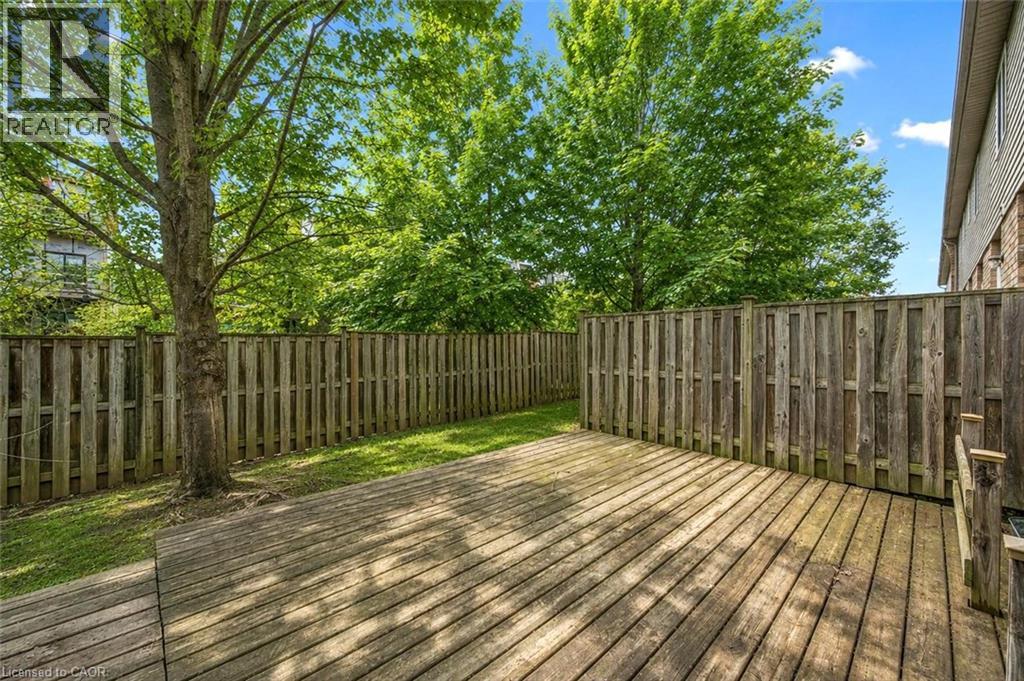 210 Dawn Avenue Unit# 38, Guelph, Ontario  N1G 5L5 - Photo 14 - 40846609