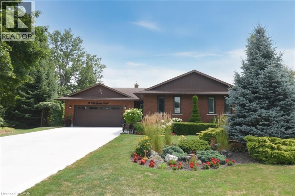 12 Mckeown Court, Caledonia, Ontario  N3W 1G8 - Photo 3 - 40849983