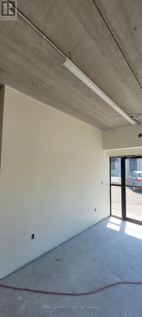 Office #1 - 120 Parkdale Avenue N, Hamilton, Ontario  L8H 5W9 - Photo 30 - X12647016