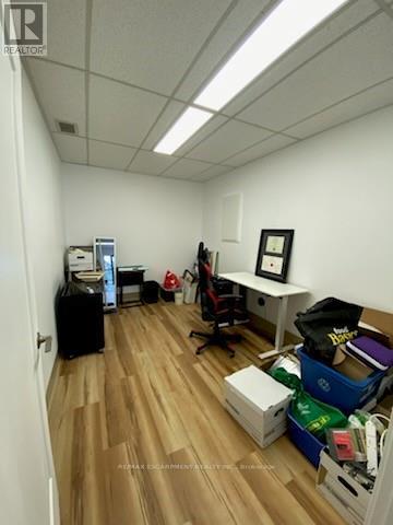 Office #1 - 120 Parkdale Avenue N, Hamilton, Ontario  L8H 5W9 - Photo 8 - X12647016