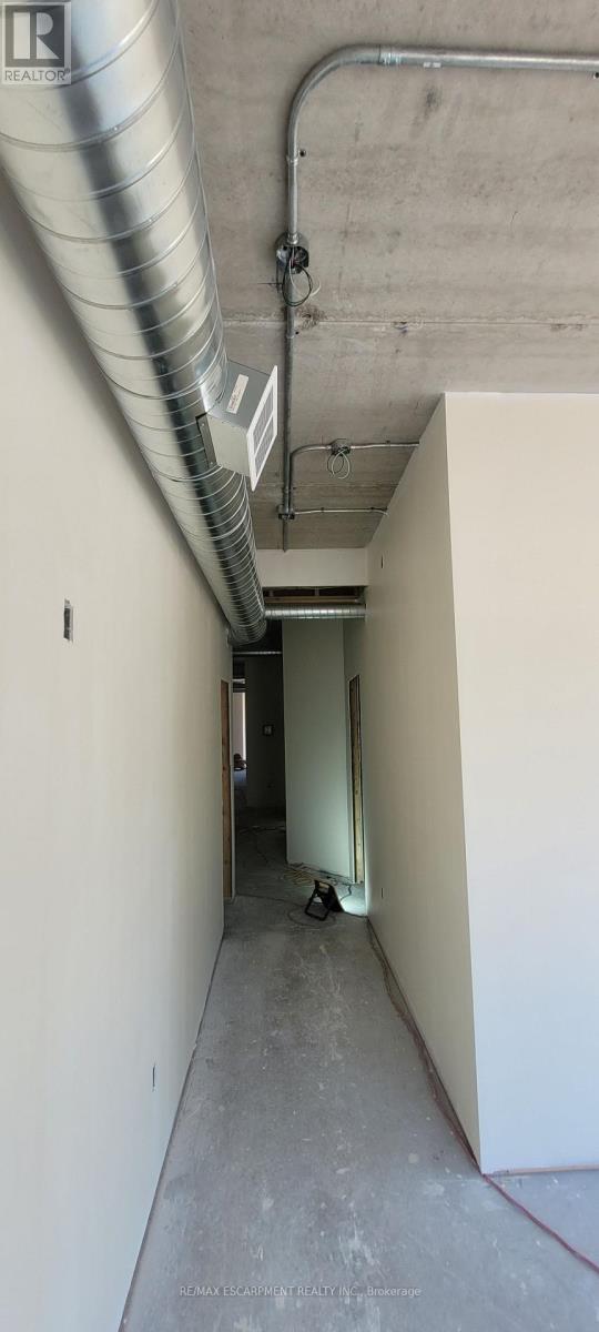 Office #1 - 120 Parkdale Avenue N, Hamilton, Ontario  L8H 5W9 - Photo 29 - X12647016