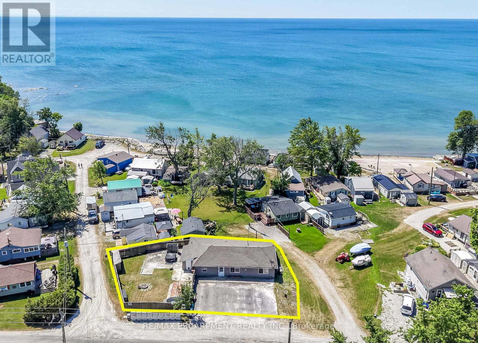 1048 LAKESHORE ROAD, Haldimand, Ontario