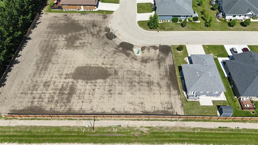 221 Oxford Common, Portage La Prairie, Manitoba  R1N 3C5 - Photo 6 - 202619132