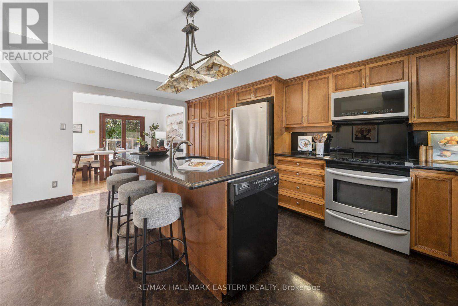 1041 Primrose Lane, Selwyn, Ontario  K9J 6X5 - Photo 14 - X13625062