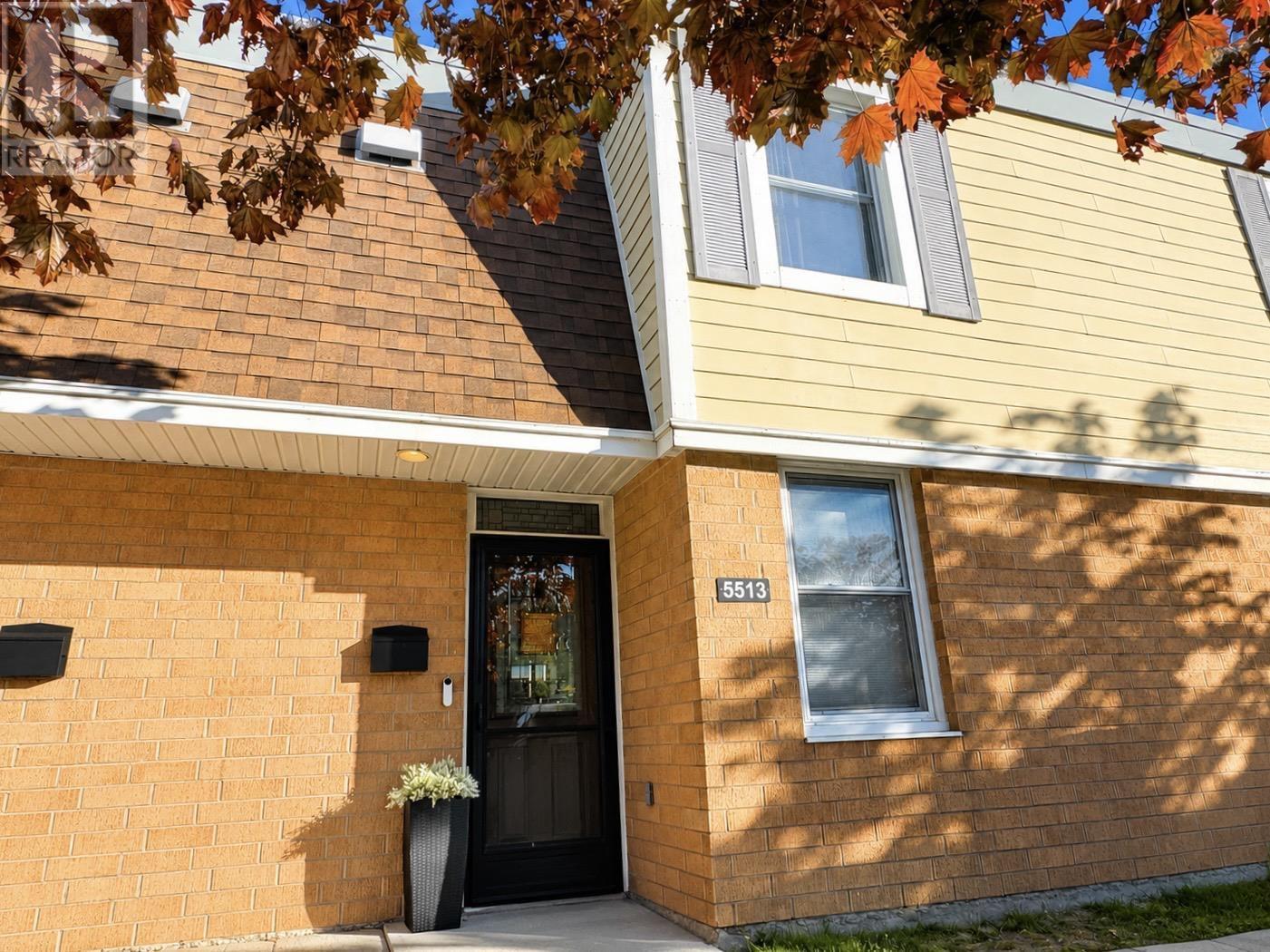 5513 Sentinel Square, Halifax, Nova Scotia  B3K 4A8 - Photo 2 - 202618104