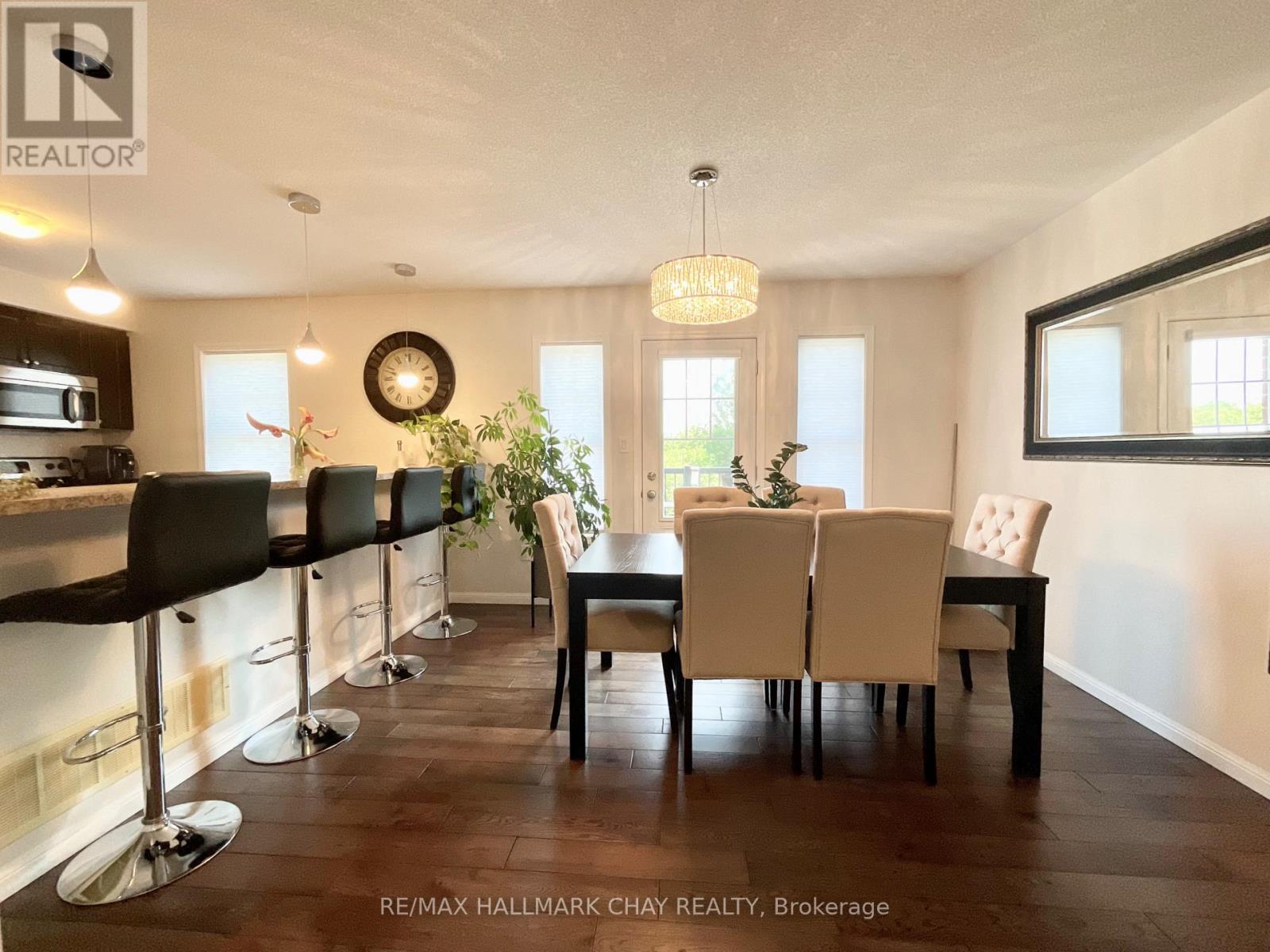 31 Colonel Frank Ching Crescent, Brampton, Ontario  L6Y 5W5 - Photo 4 - W13609002