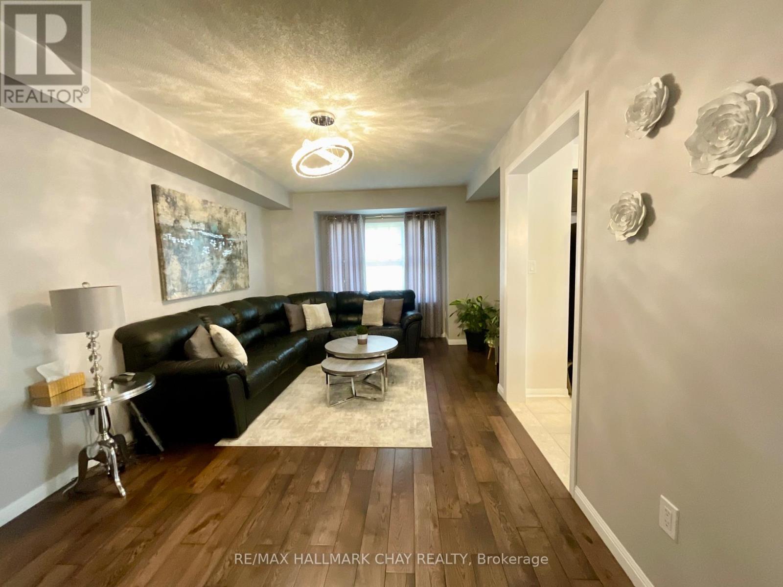 31 Colonel Frank Ching Crescent, Brampton, Ontario  L6Y 5W5 - Photo 7 - W13609002