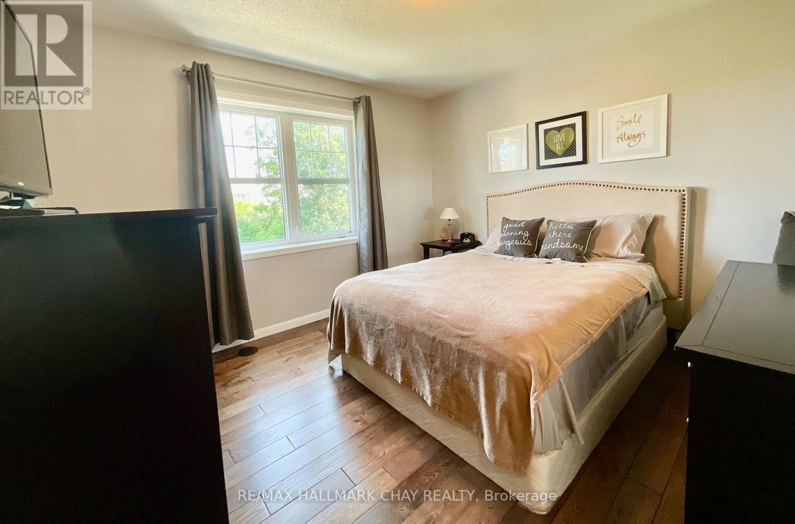31 Colonel Frank Ching Crescent, Brampton, Ontario  L6Y 5W5 - Photo 9 - W13609002