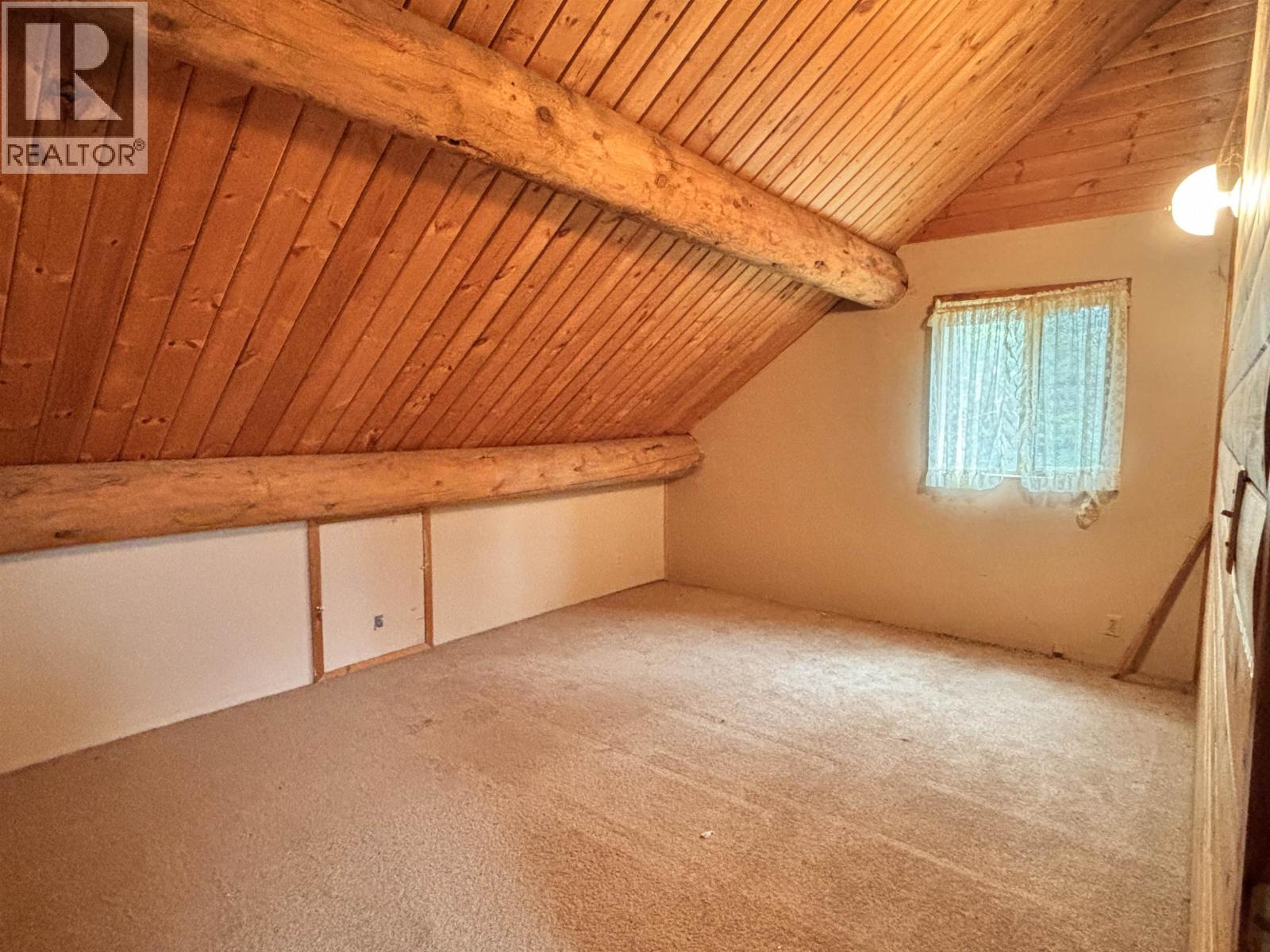 3074 Spout Lake Road, Lac La Hache, British Columbia  V0K 1T0 - Photo 25 - R3078403