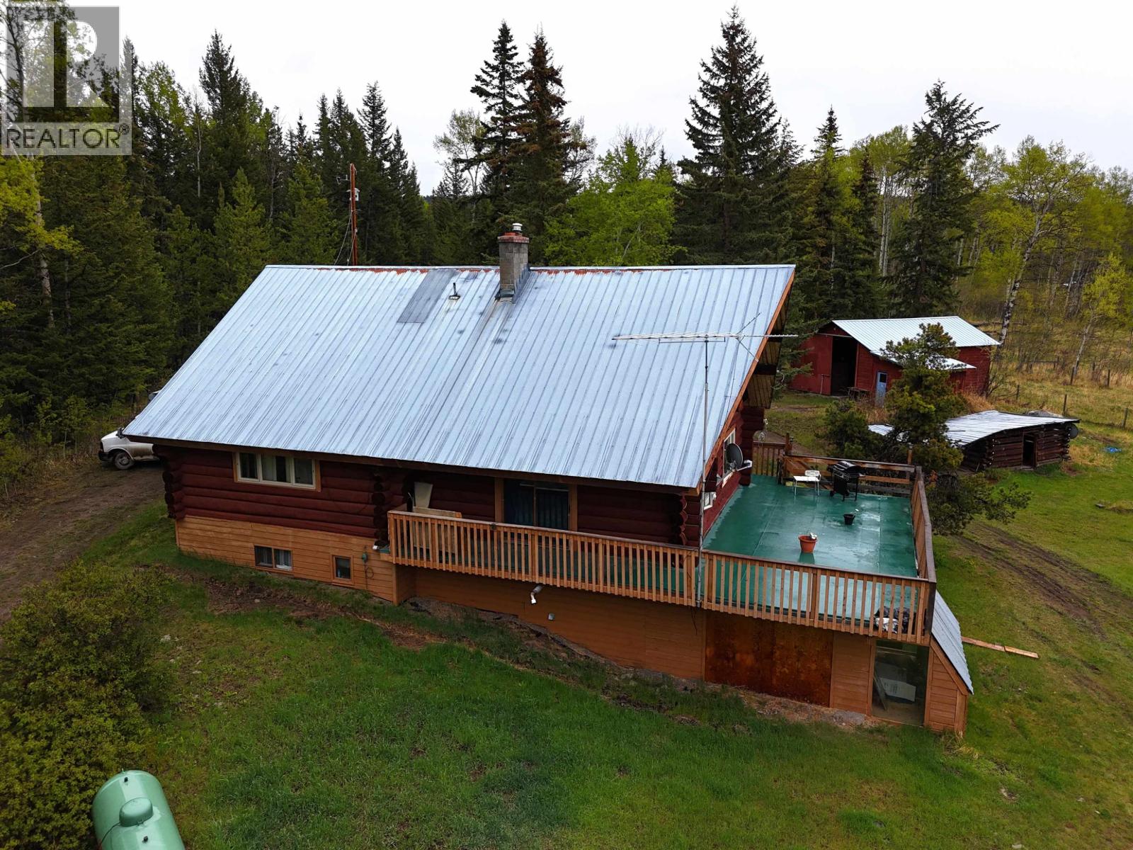 3074 Spout Lake Road, Lac La Hache, British Columbia  V0K 1T0 - Photo 38 - R3078403