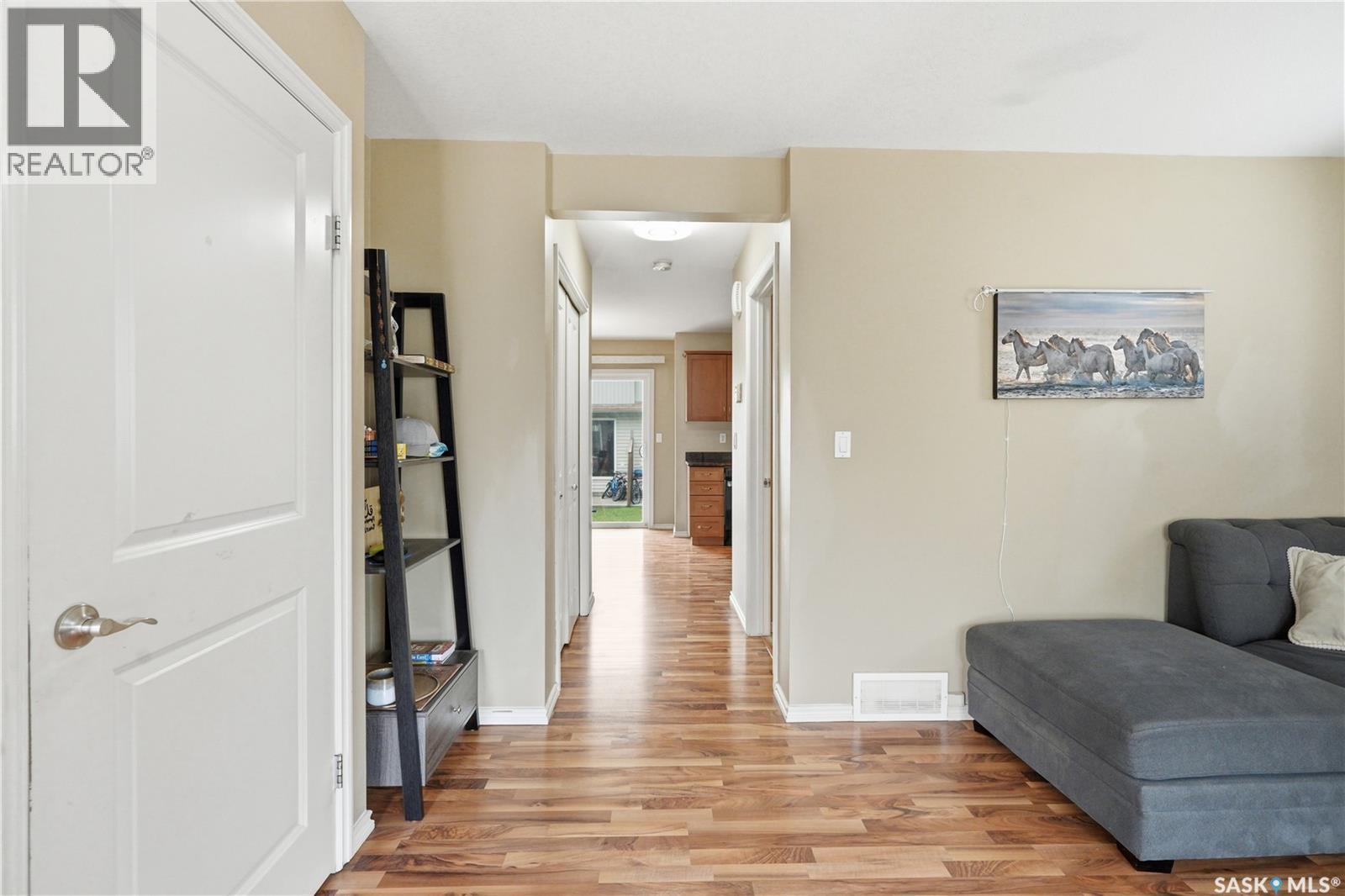 312 303 Slimmon Place, Saskatoon, Saskatchewan  S7V 0A8 - Photo 5 - SK044241