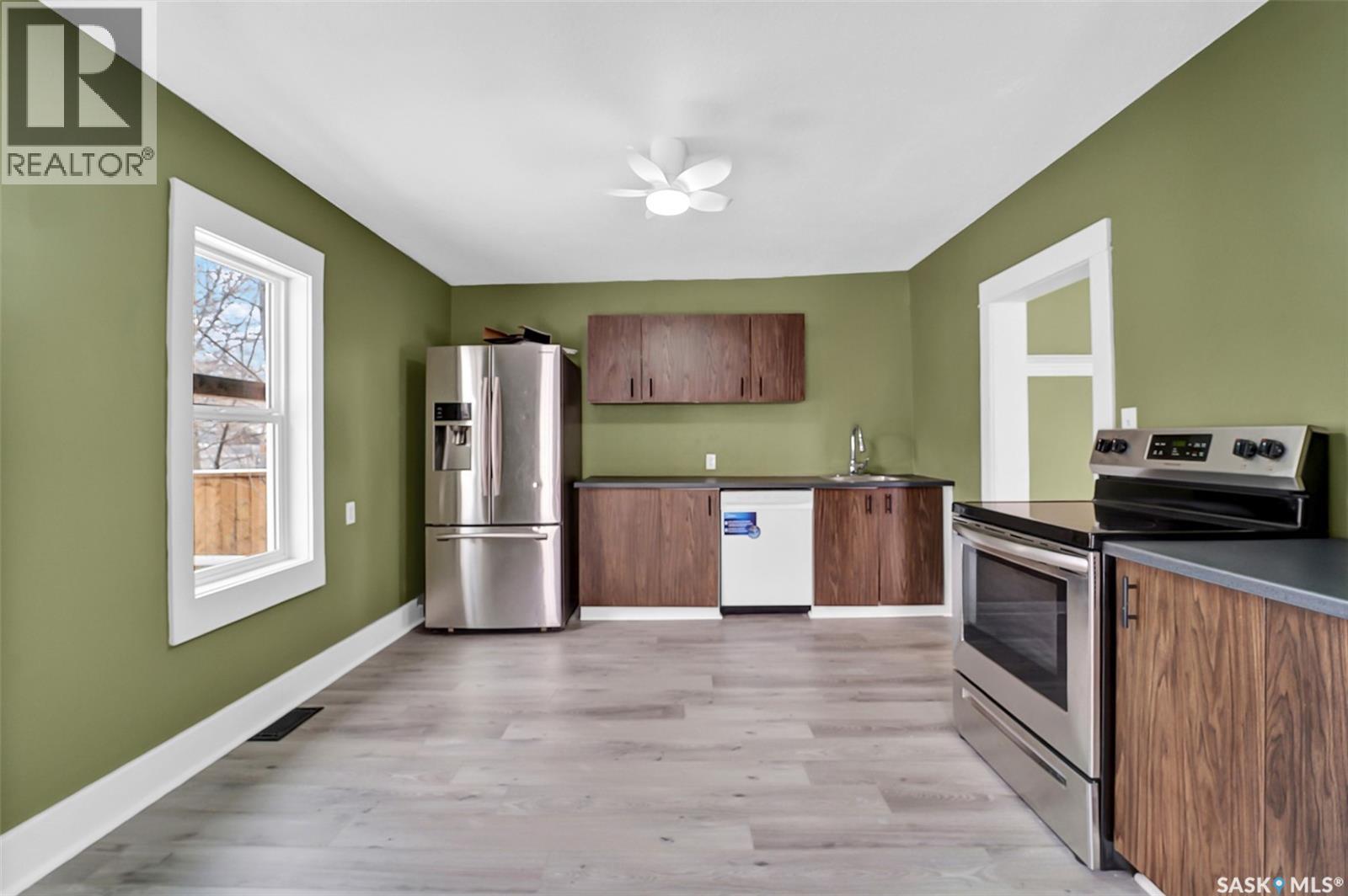 713 L Avenue S, Saskatoon, Saskatchewan  S7M 2H8 - Photo 15 - SK044238