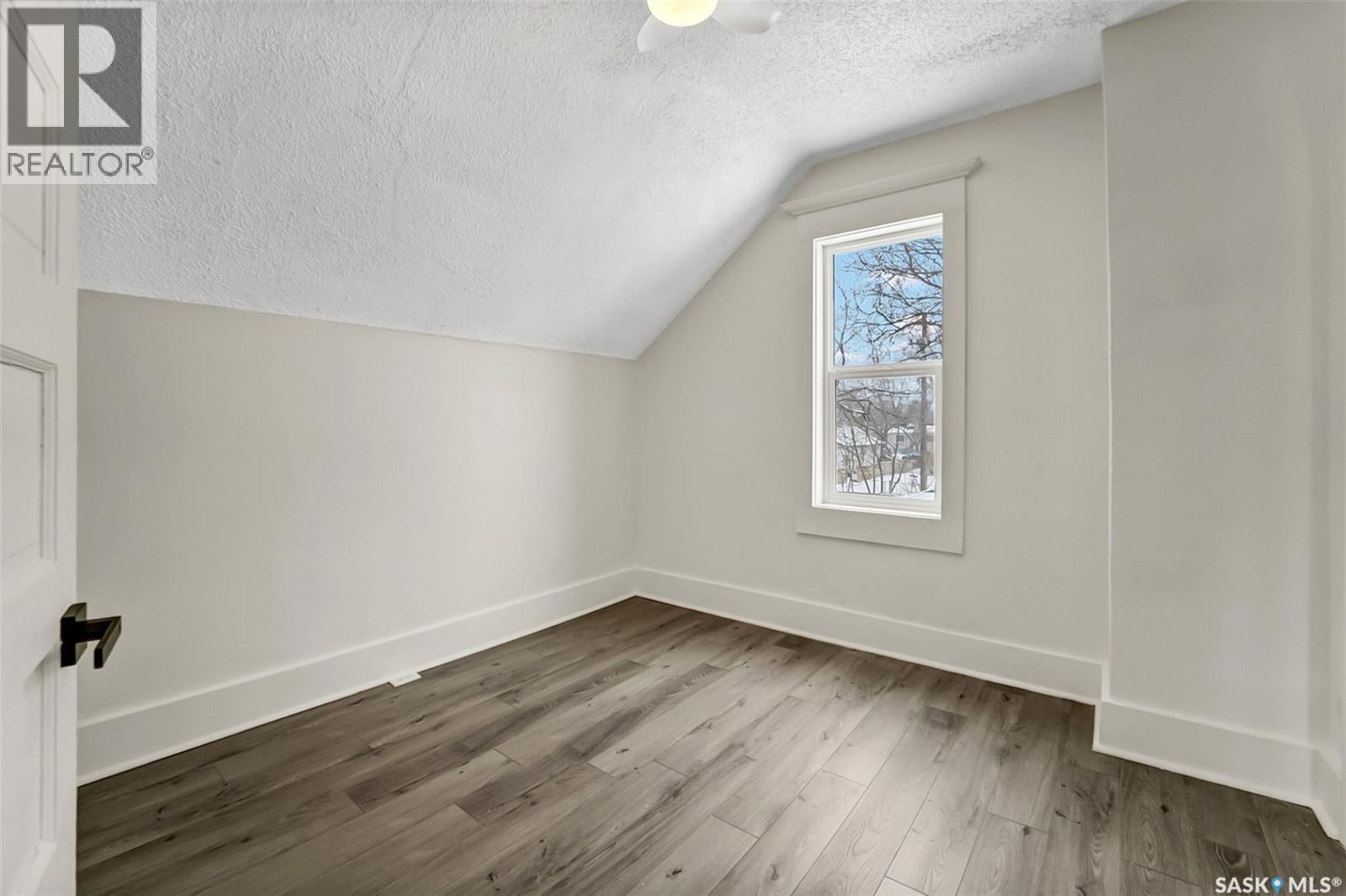 713 L Avenue S, Saskatoon, Saskatchewan  S7M 2H8 - Photo 28 - SK044238