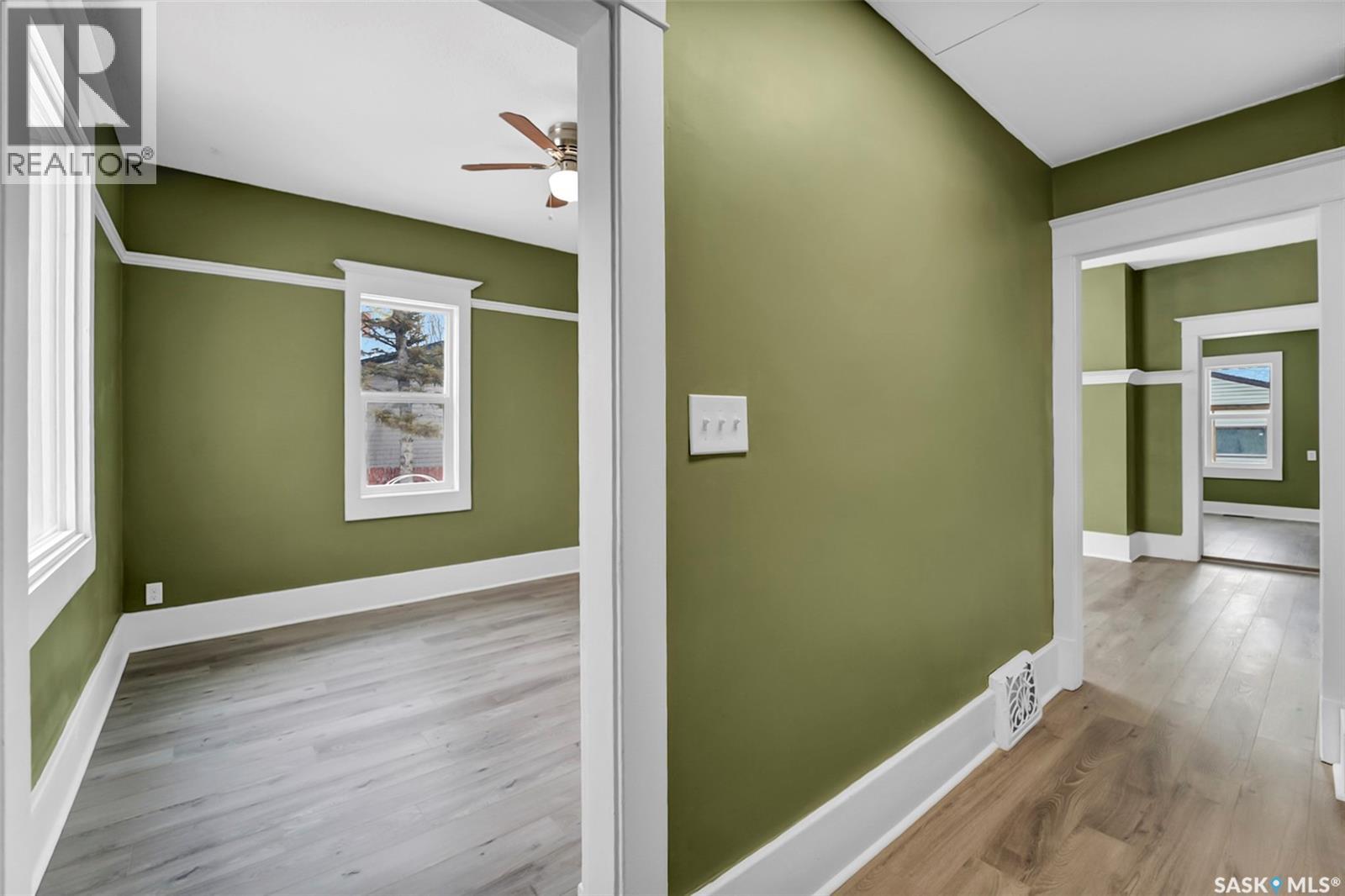 713 L Avenue S, Saskatoon, Saskatchewan  S7M 2H8 - Photo 7 - SK044238