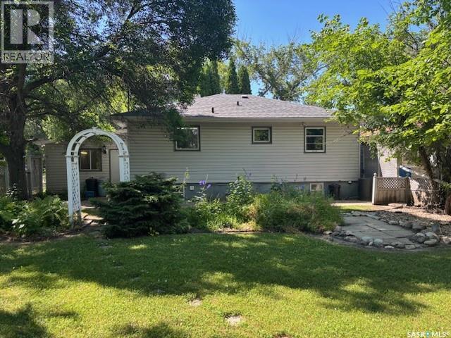 722 1st Street, Canora, Saskatchewan  S0A 0L0 - Photo 30 - SK044145