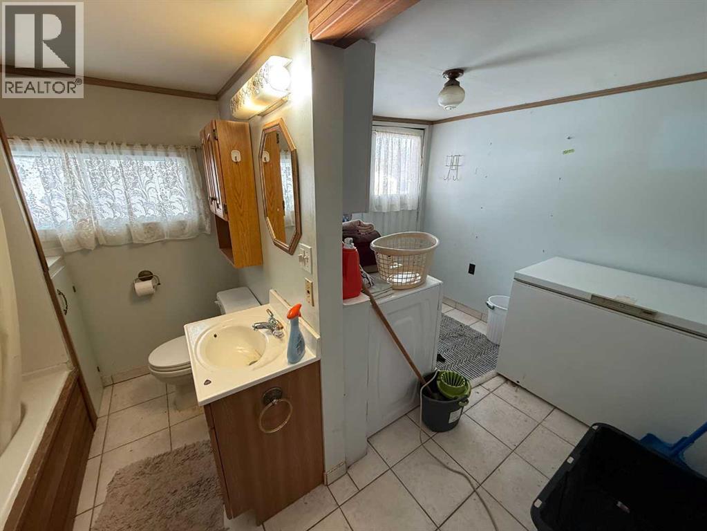 4933 Centre Street, Brule, Alberta  T7V 1Z1 - Photo 7 - A2289096