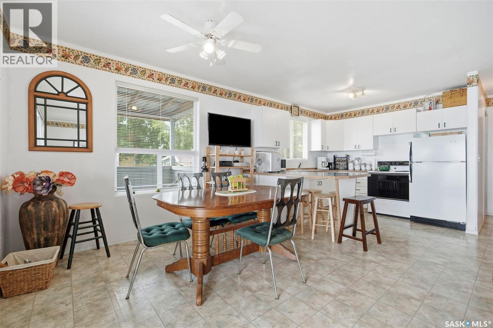 317 Lakeshore Drive, Etters Beach, Saskatchewan  S0G 2J0 - Photo 16 - SK036127