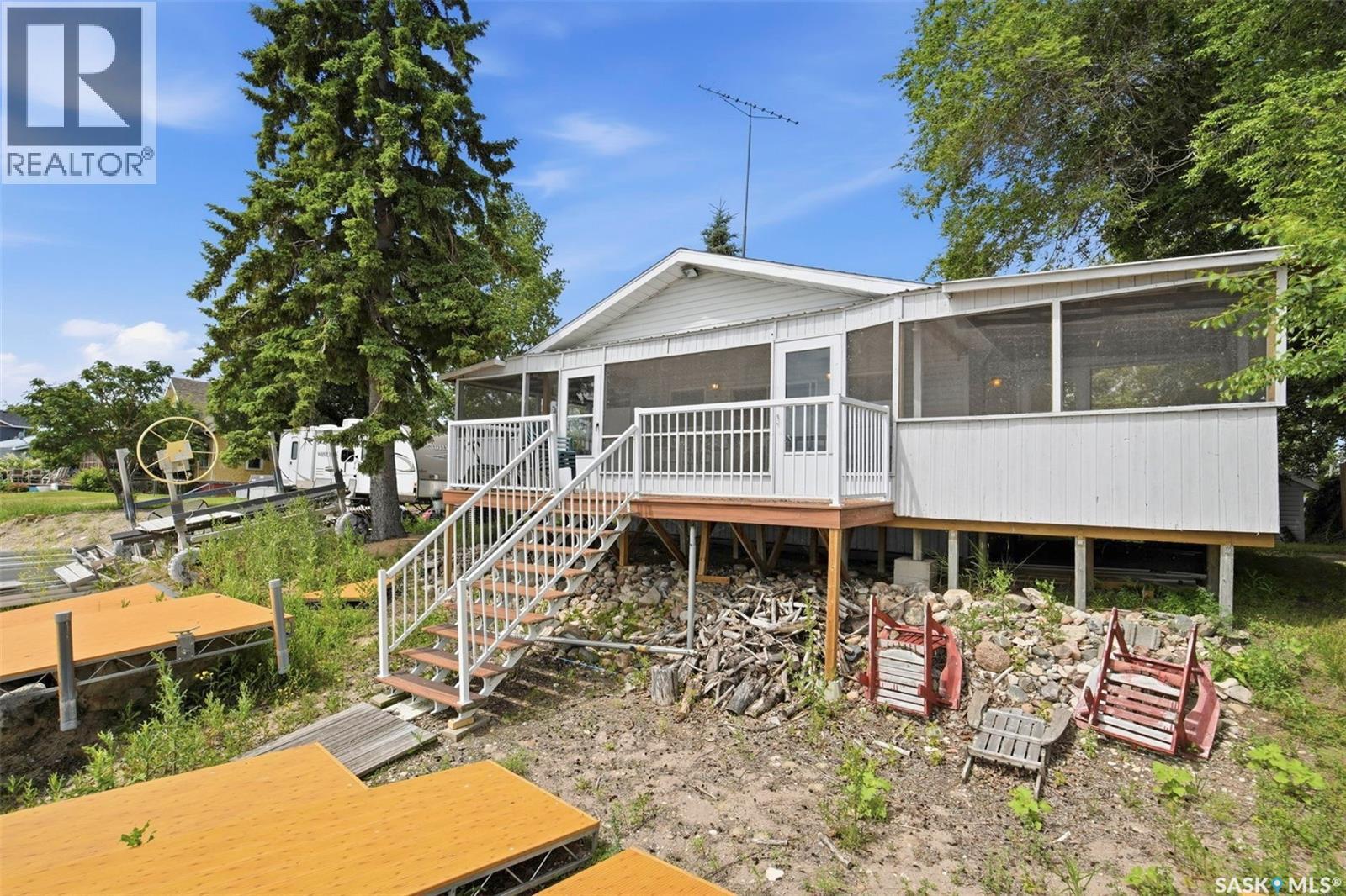 317 Lakeshore Drive, Etters Beach, Saskatchewan  S0G 2J0 - Photo 3 - SK036127