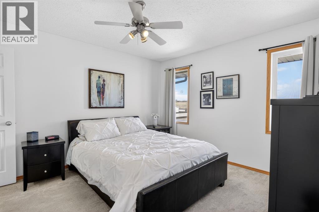 505 1 Street NW, Linden, Alberta  T0M 1J0 - Photo 15 - A2302381