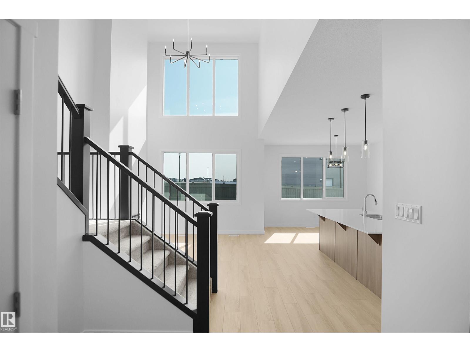 7239 182 Av NW, Edmonton, Alberta  T5Z 0V6 - Photo 5 - E4501651